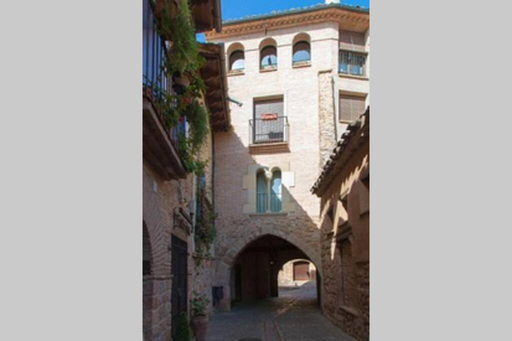 Ferienwohnung Apartamento San Hipolito Alquézar Exterior foto